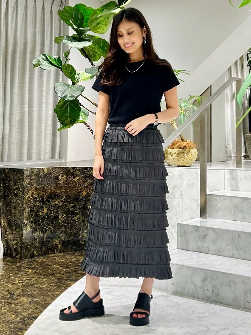 ORIGINATED IN GRACE CONTINENTAL 志田　悠 コーディネート画像