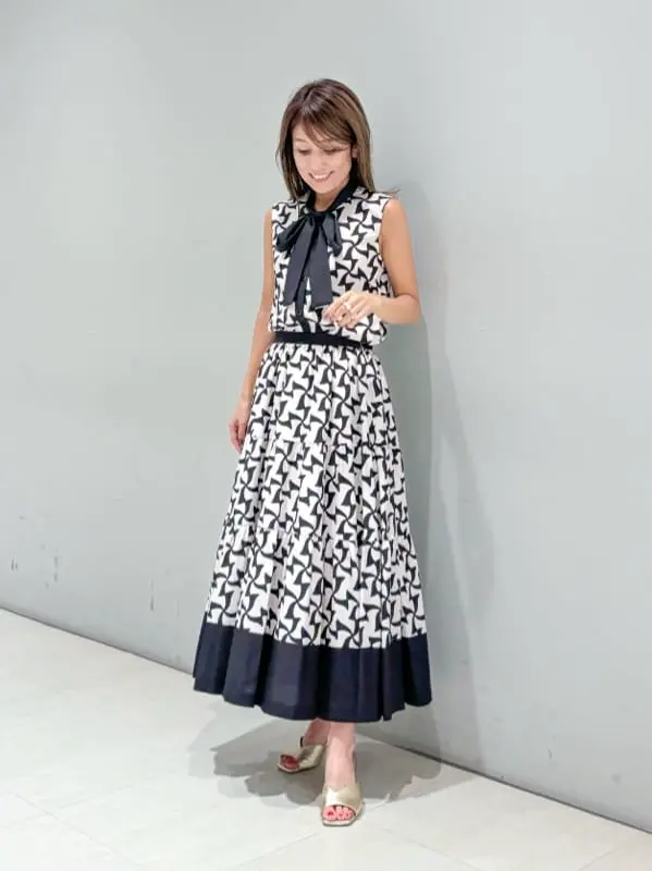 ORIGINATED IN GRACE CONTINENTAL yukimi yonee コーディネート画像