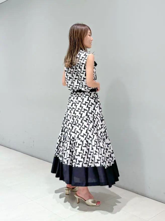 ORIGINATED IN GRACE CONTINENTAL yukimi yonee コーディネート画像