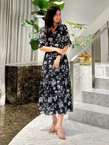 ORIGINATED IN GRACE CONTINENTAL 志田　悠 コーディネート画像