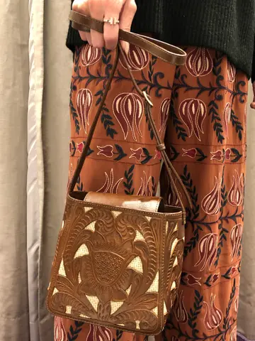 ORIGINATED IN GRACE CONTINENTAL 亀田 未希 コーディネート画像