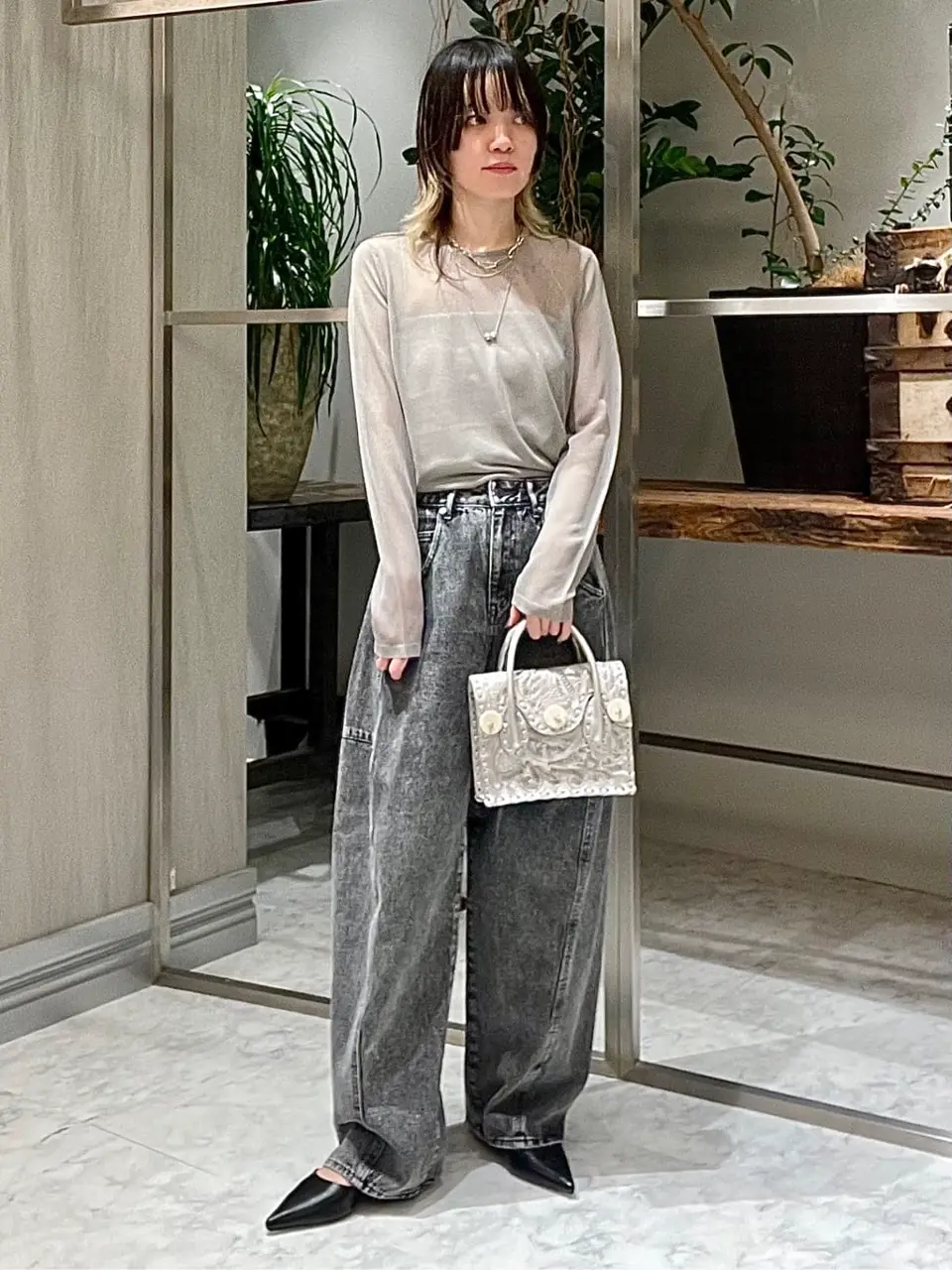 ORIGINATED IN GRACE CONTINENTAL 三浦　芙優 コーディネート画像