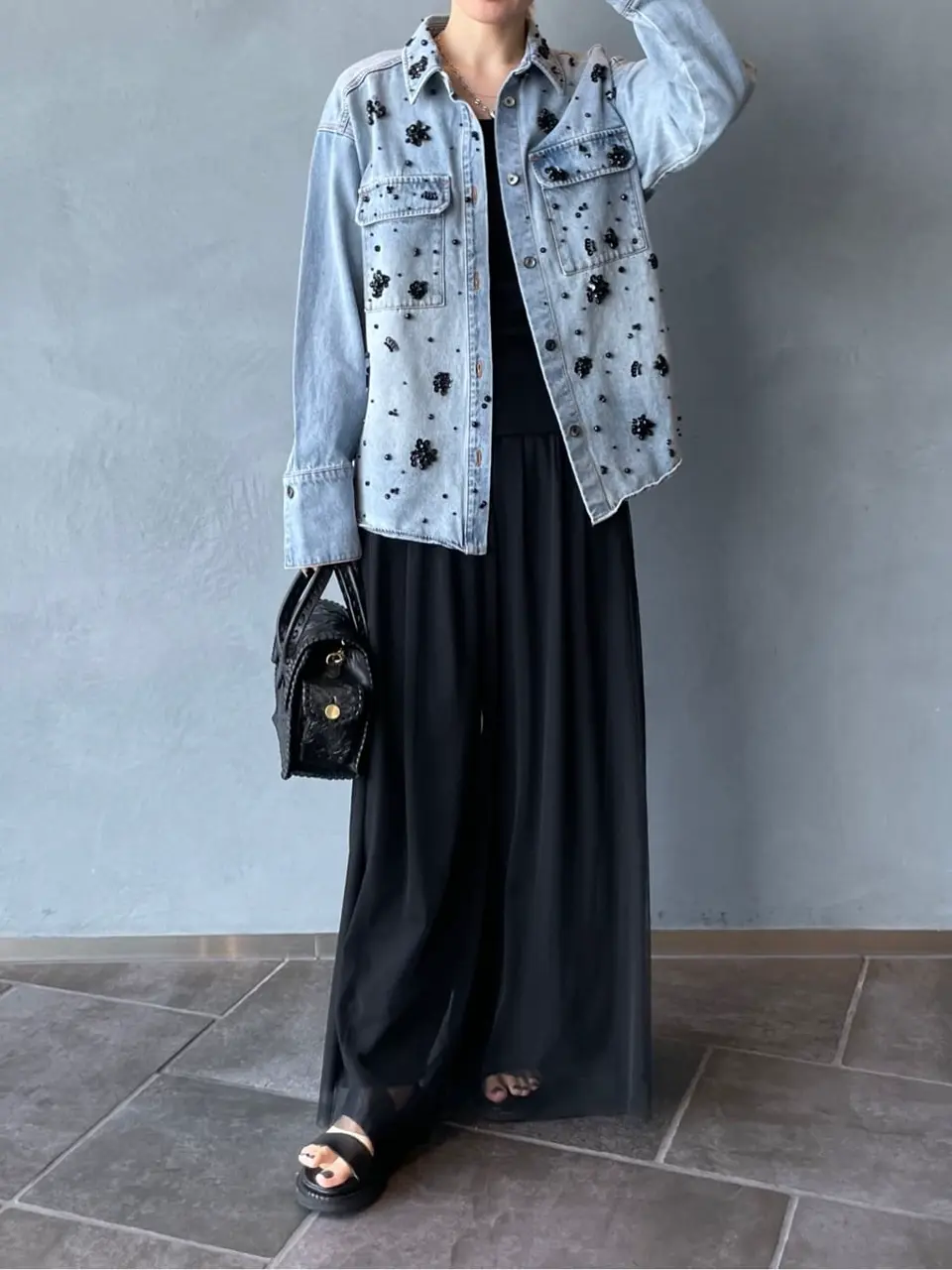 ORIGINATED IN GRACE CONTINENTAL 三浦　芙優 コーディネート画像