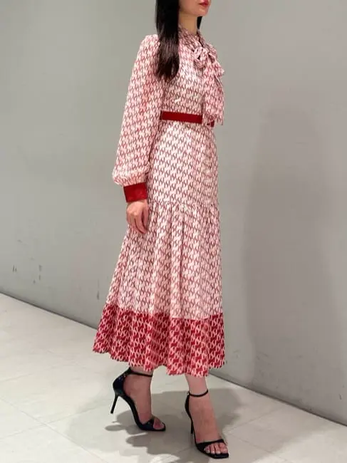 ORIGINATED IN GRACE CONTINENTAL 髙田　美衣 コーディネート画像