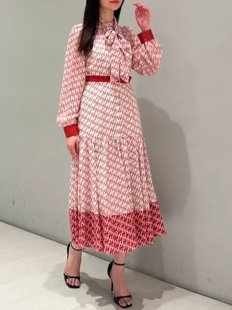 ORIGINATED IN GRACE CONTINENTAL 髙田　美衣 コーディネート画像