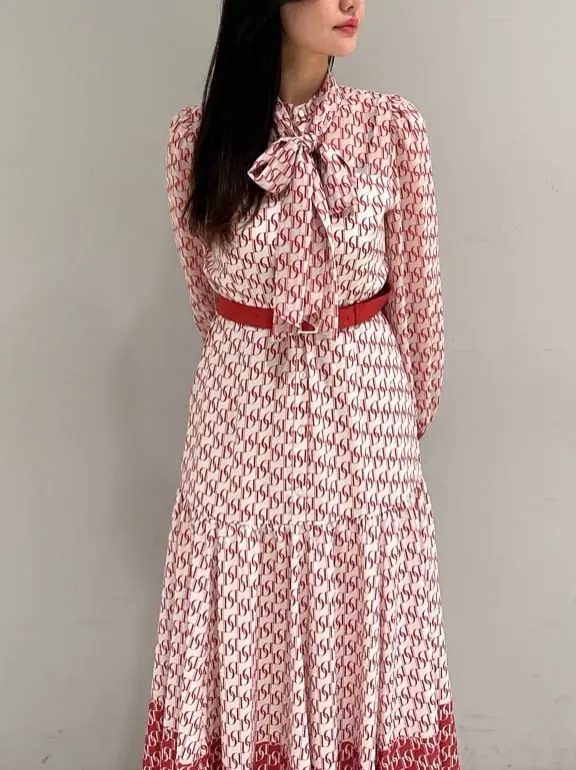 ORIGINATED IN GRACE CONTINENTAL 髙田　美衣 コーディネート画像