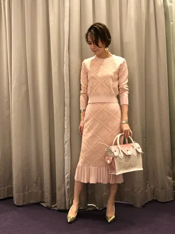 ORIGINATED IN GRACE CONTINENTAL 亀田 未希 コーディネート画像