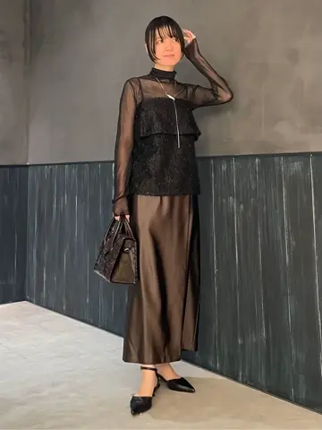 ORIGINATED IN GRACE CONTINENTAL 三浦　芙優 コーディネート画像