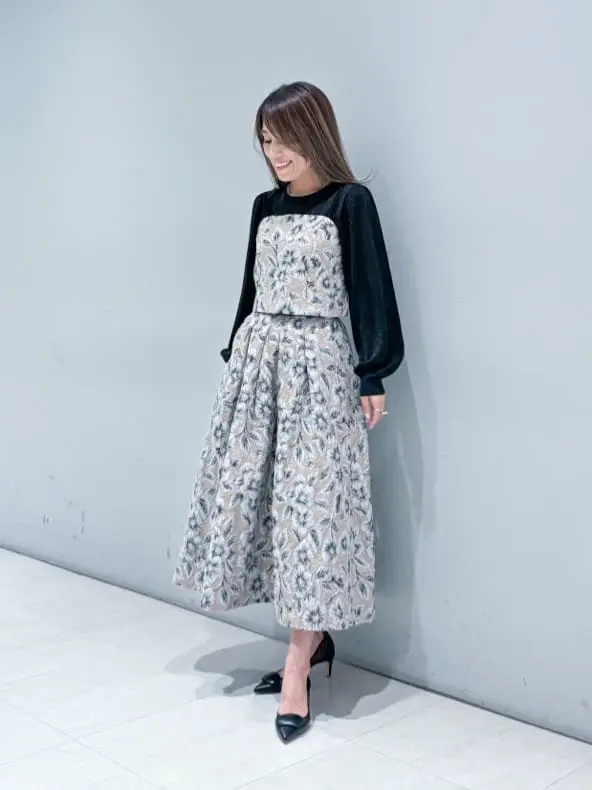 ORIGINATED IN GRACE CONTINENTAL yukimi yonee コーディネート画像