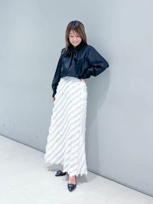 ORIGINATED IN GRACE CONTINENTAL yukimi yonee コーディネート画像