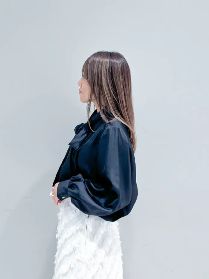 ORIGINATED IN GRACE CONTINENTAL yukimi yonee コーディネート画像