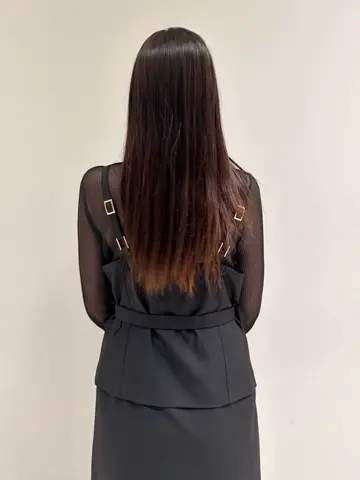 ORIGINATED IN GRACE CONTINENTAL 髙田　美衣 コーディネート画像