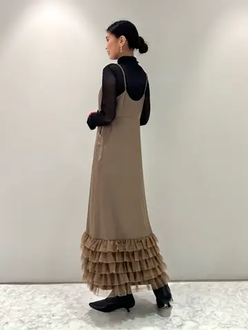 ORIGINATED IN GRACE CONTINENTAL 志田　悠 コーディネート画像