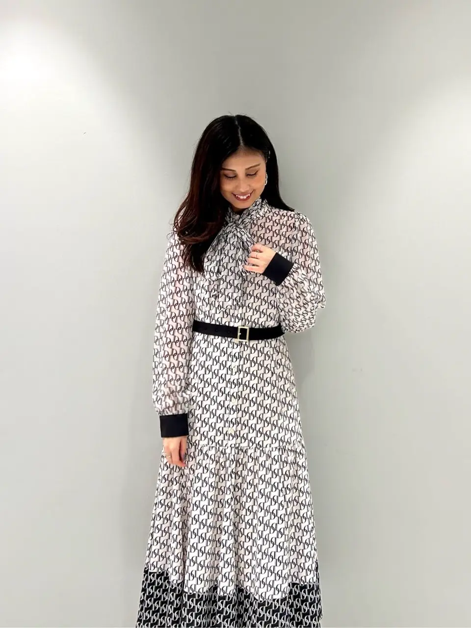 ORIGINATED IN GRACE CONTINENTAL 志田　悠 コーディネート画像