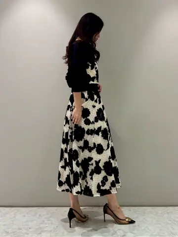 ORIGINATED IN GRACE CONTINENTAL 志田　悠 コーディネート画像