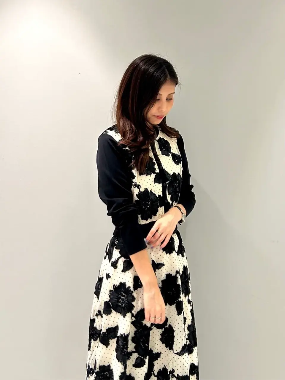 ORIGINATED IN GRACE CONTINENTAL 志田　悠 コーディネート画像