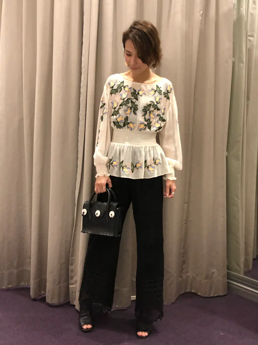 ORIGINATED IN GRACE CONTINENTAL 亀田 未希 コーディネート画像