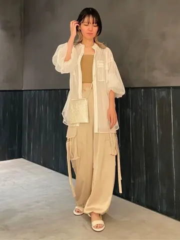 ORIGINATED IN GRACE CONTINENTAL 三浦　芙優 コーディネート画像