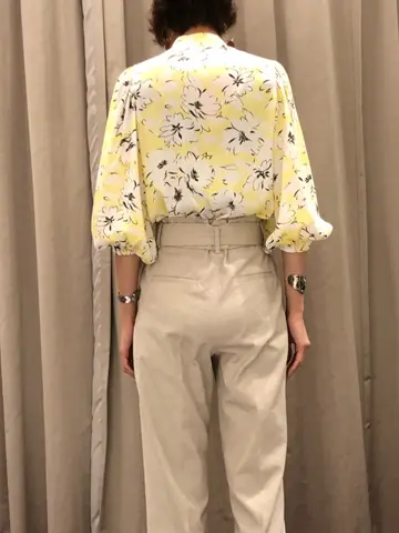 ORIGINATED IN GRACE CONTINENTAL 亀田 未希 コーディネート画像