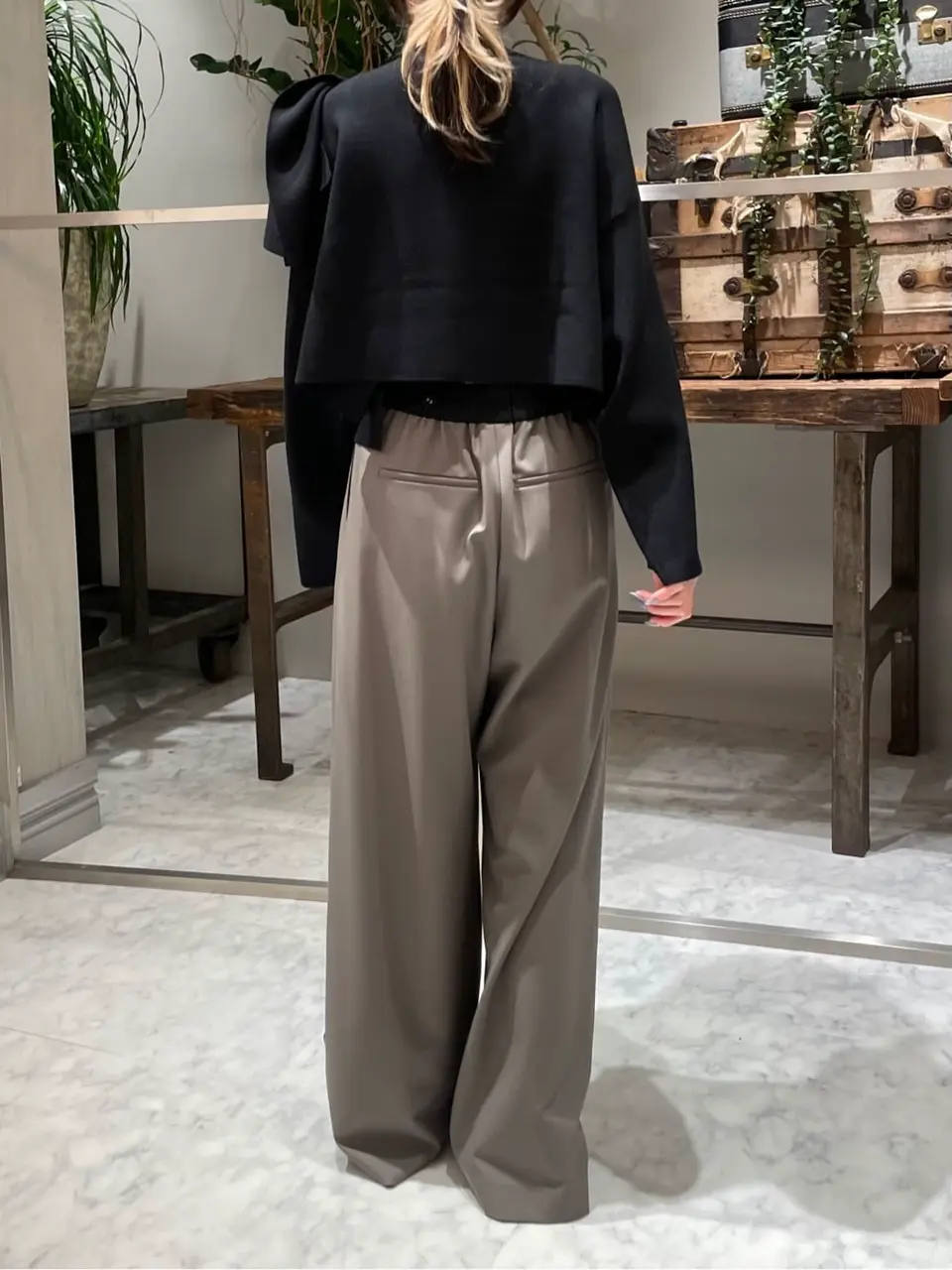 ORIGINATED IN GRACE CONTINENTAL 三浦　芙優 コーディネート画像