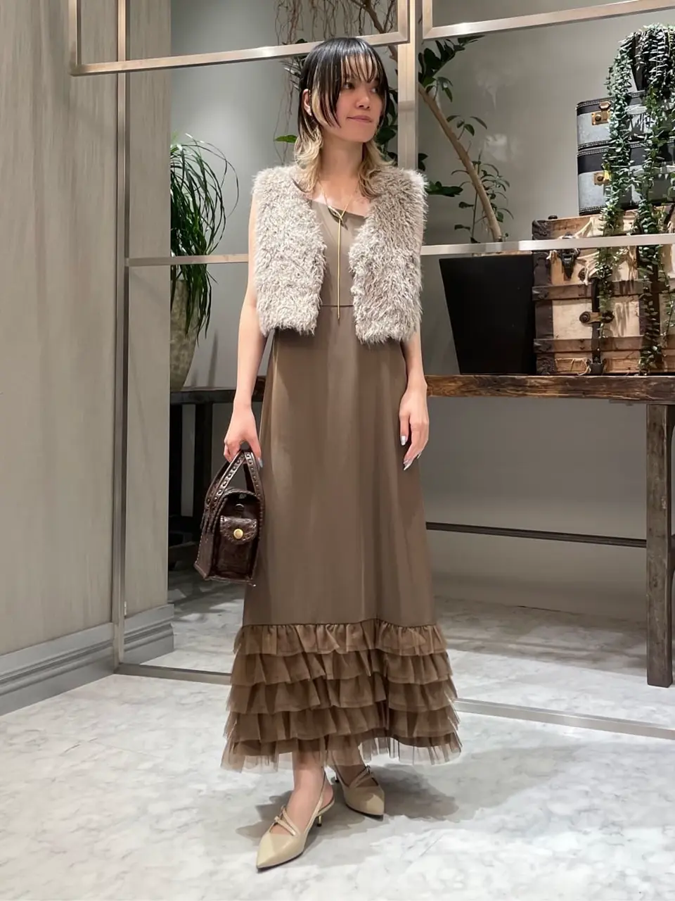 ORIGINATED IN GRACE CONTINENTAL 三浦　芙優 コーディネート画像