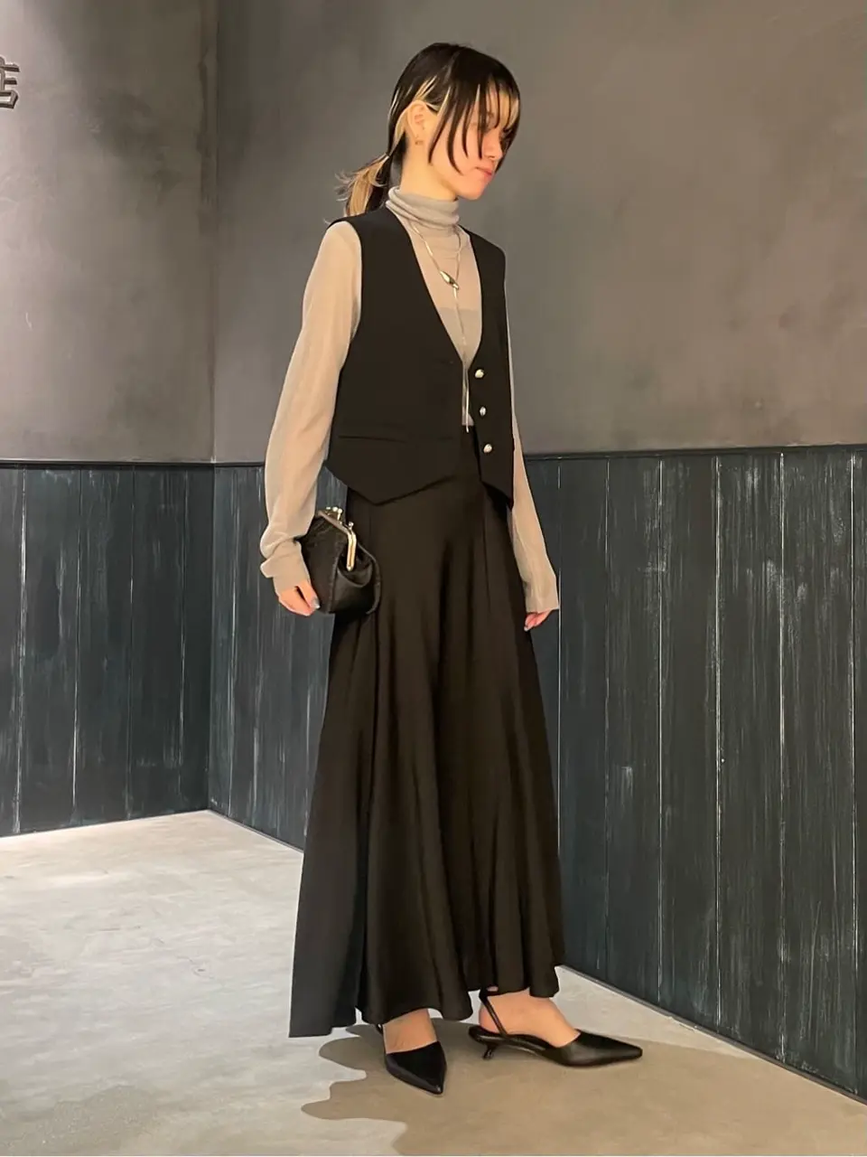 ORIGINATED IN GRACE CONTINENTAL 三浦　芙優 コーディネート画像