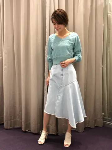 ORIGINATED IN GRACE CONTINENTAL 亀田 未希 コーディネート画像