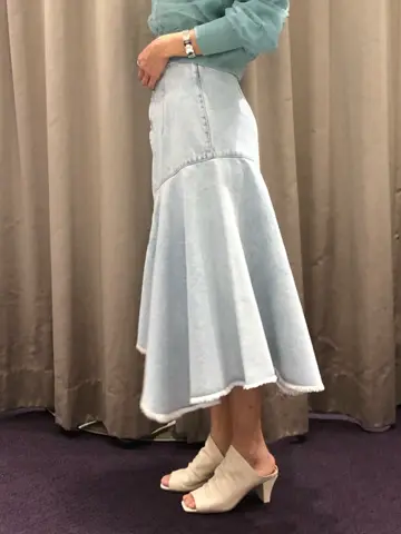 ORIGINATED IN GRACE CONTINENTAL 亀田 未希 コーディネート画像