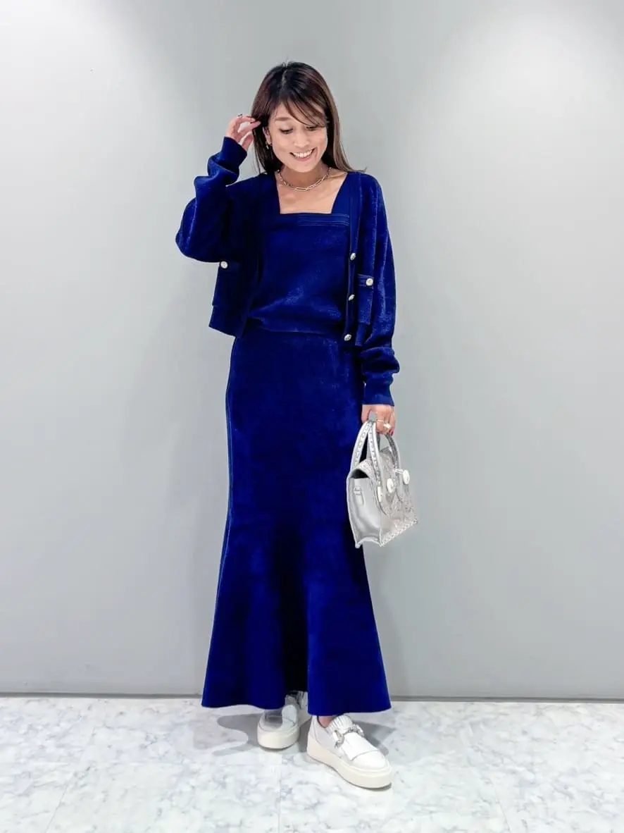 ORIGINATED IN GRACE CONTINENTAL yukimi yonee コーディネート画像