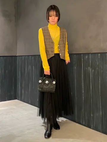 ORIGINATED IN GRACE CONTINENTAL 三浦　芙優 コーディネート画像