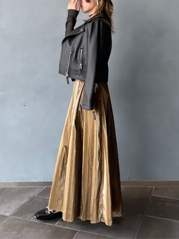 ORIGINATED IN GRACE CONTINENTAL 三浦　芙優 コーディネート画像