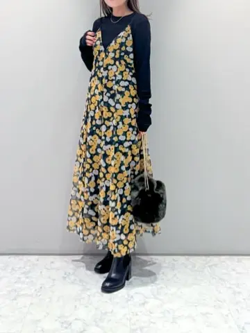 ORIGINATED IN GRACE CONTINENTAL yukimi yonee コーディネート画像