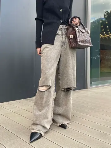 ORIGINATED IN GRACE CONTINENTAL 三浦　芙優 コーディネート画像