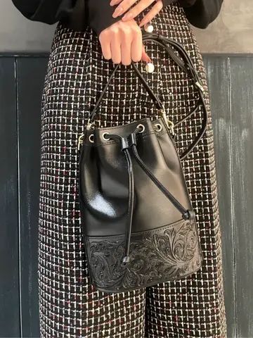 ORIGINATED IN GRACE CONTINENTAL 三浦　芙優 コーディネート画像