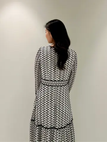 ORIGINATED IN GRACE CONTINENTAL 志田　悠 コーディネート画像