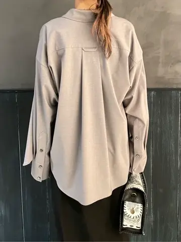 ORIGINATED IN GRACE CONTINENTAL 三浦　芙優 コーディネート画像