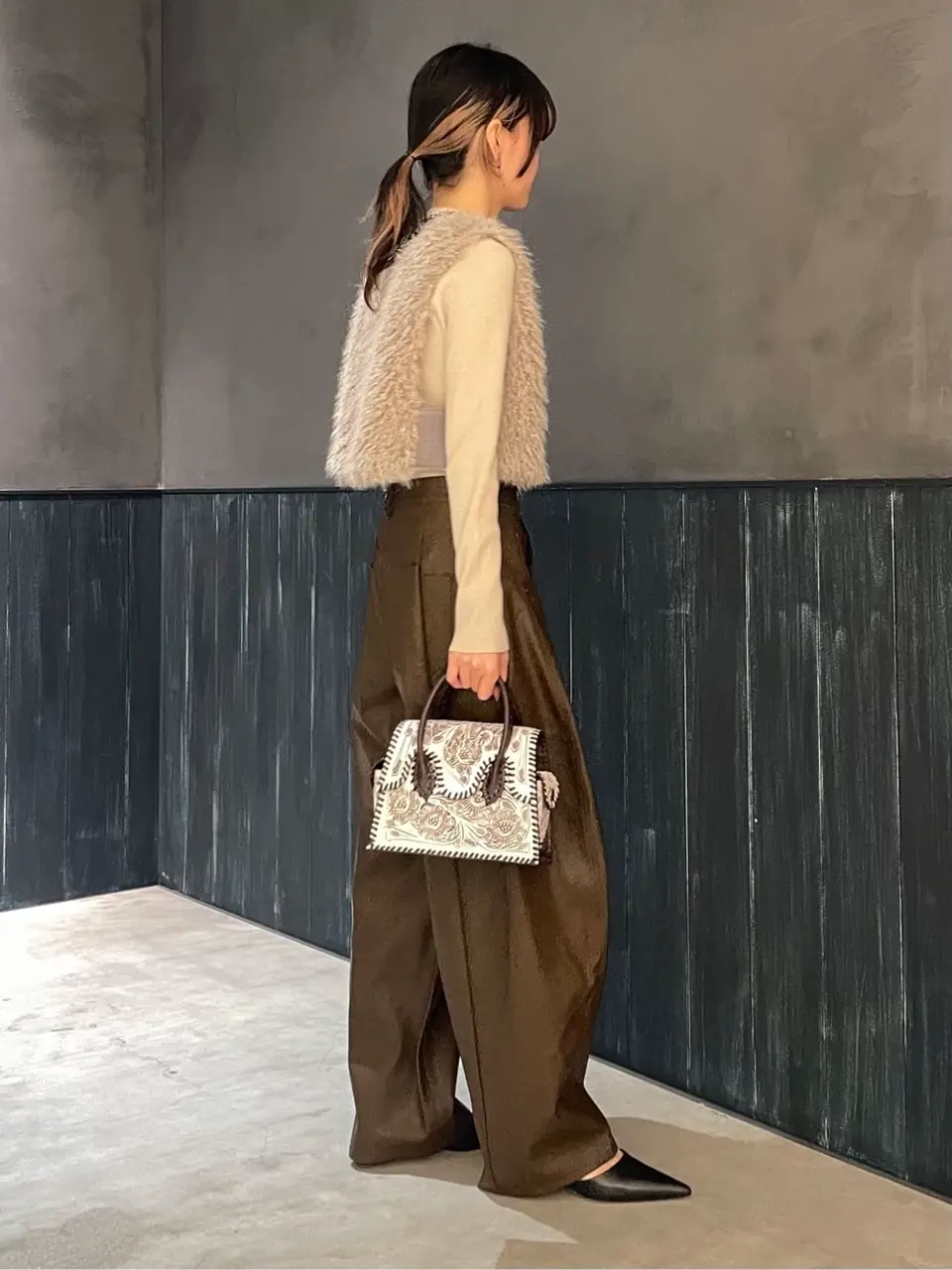 ORIGINATED IN GRACE CONTINENTAL 三浦　芙優 コーディネート画像