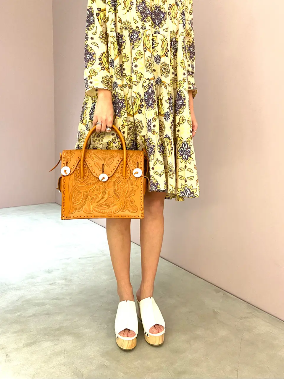 ORIGINATED IN GRACE CONTINENTAL yukimi yonee コーディネート画像