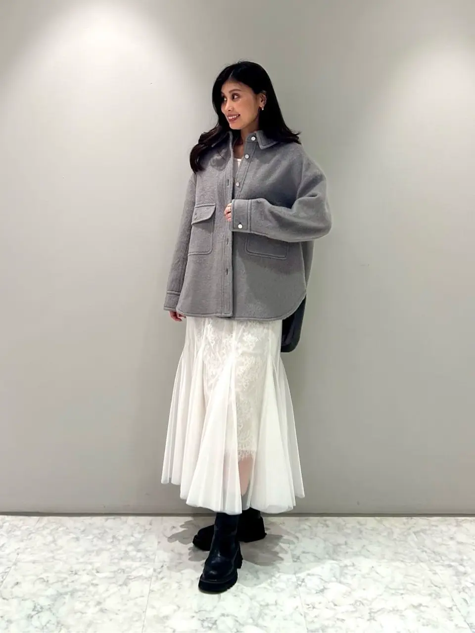 ORIGINATED IN GRACE CONTINENTAL 志田　悠 コーディネート画像