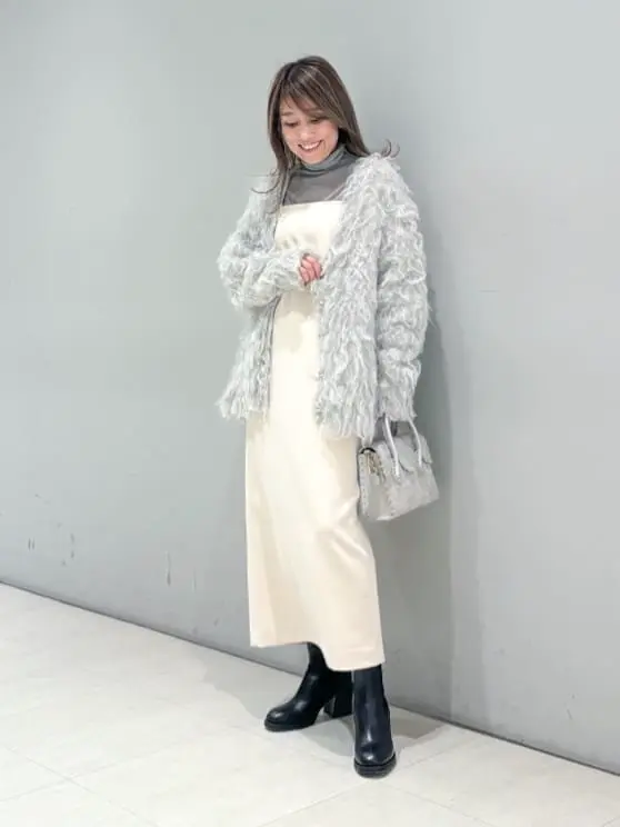 ORIGINATED IN GRACE CONTINENTAL yukimi yonee コーディネート画像