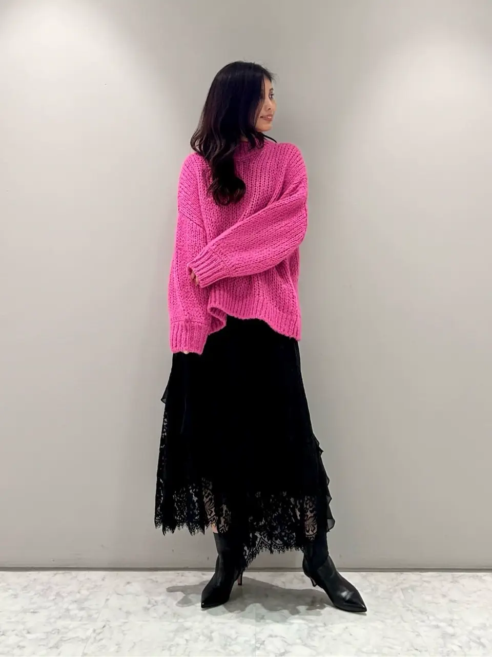 ORIGINATED IN GRACE CONTINENTAL 志田　悠 コーディネート画像