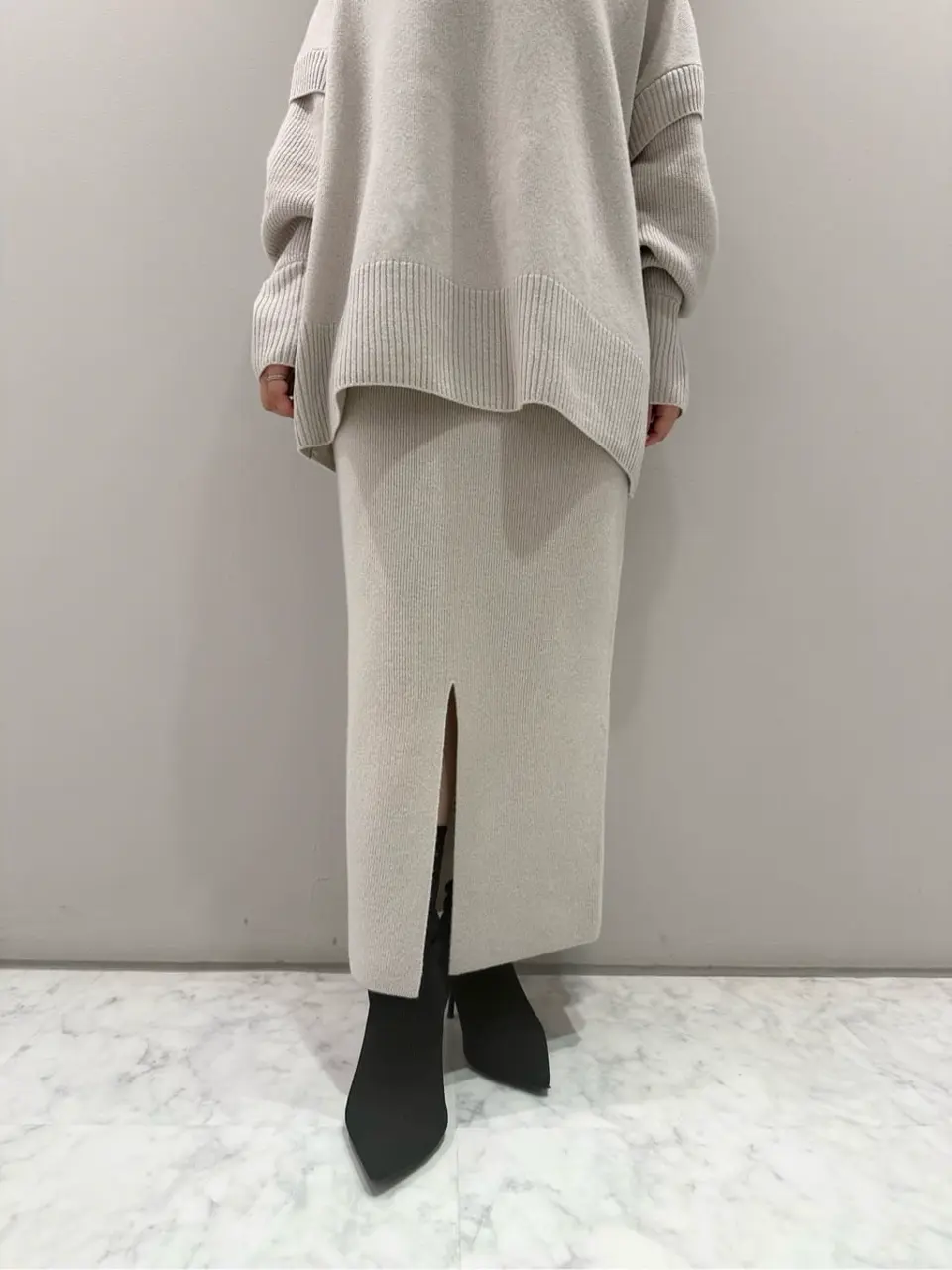 ORIGINATED IN GRACE CONTINENTAL Kanon コーディネート画像