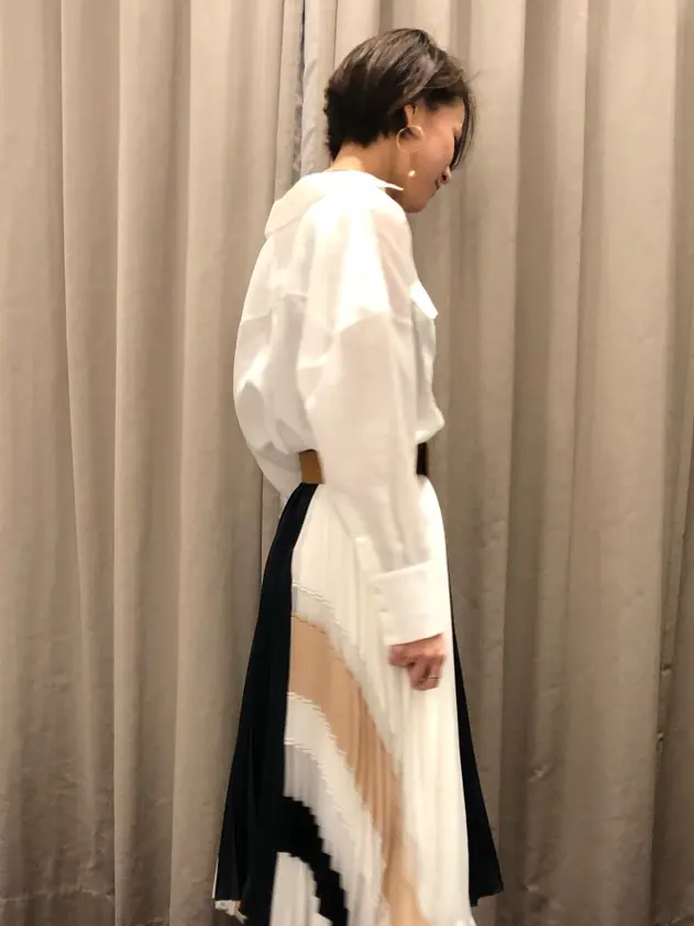 ORIGINATED IN GRACE CONTINENTAL 亀田 未希 コーディネート画像