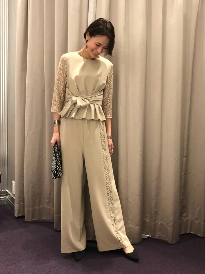 ORIGINATED IN GRACE CONTINENTAL 亀田 未希 コーディネート画像