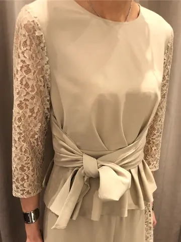 ORIGINATED IN GRACE CONTINENTAL 亀田 未希 コーディネート画像