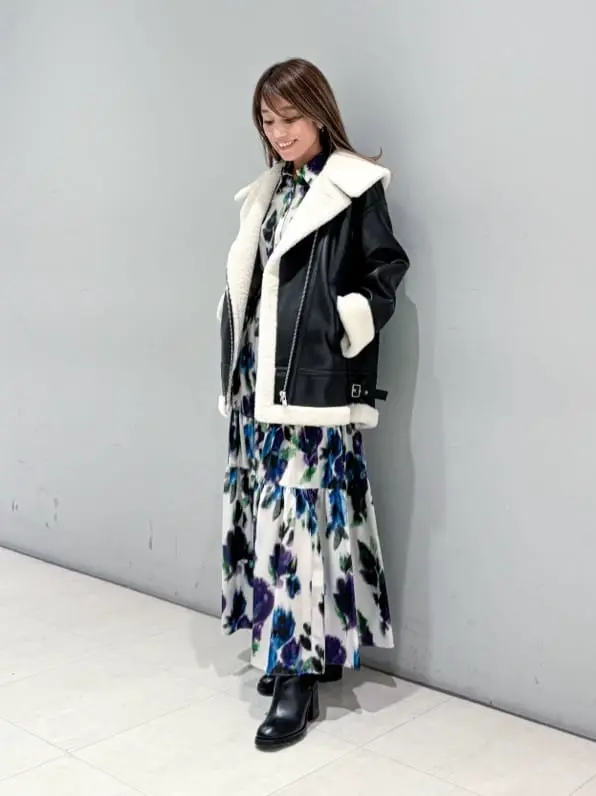 ORIGINATED IN GRACE CONTINENTAL yukimi yonee コーディネート画像