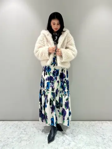 ORIGINATED IN GRACE CONTINENTAL 志田　悠 コーディネート画像