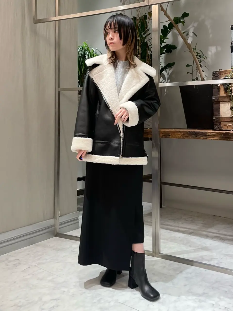 ORIGINATED IN GRACE CONTINENTAL 三浦　芙優 コーディネート画像