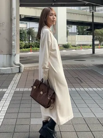 ORIGINATED IN GRACE CONTINENTAL yukimi yonee コーディネート画像