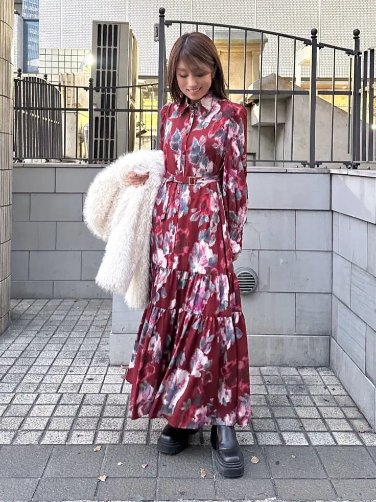 ORIGINATED IN GRACE CONTINENTAL yukimi yonee コーディネート画像